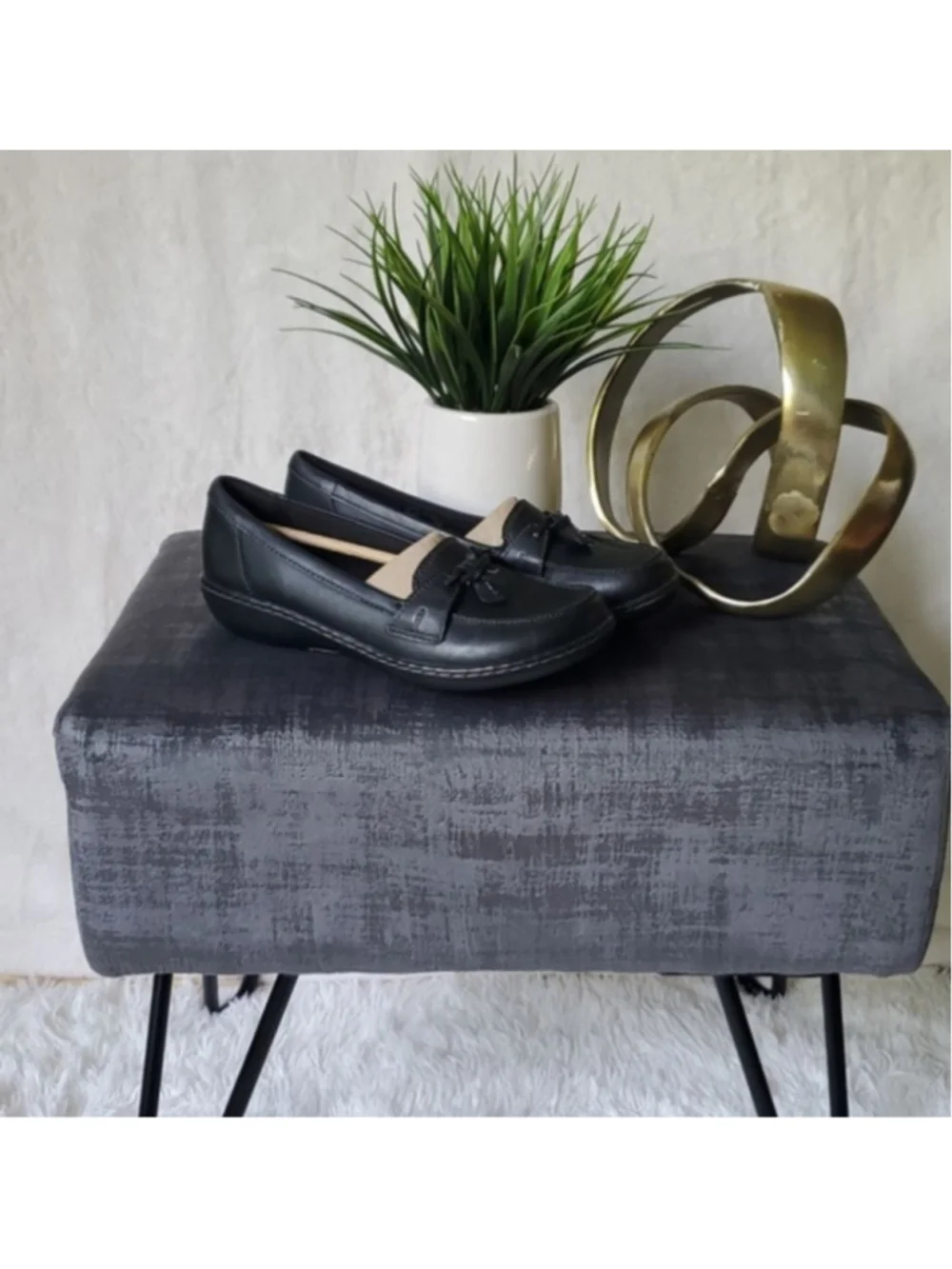 Clarks Ashland Bubble Black Leather Loafers Ultra Comfortable Size 7 NIB RT$100